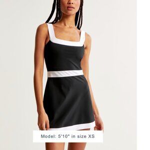NWOT Abercrombie & Fitch Travelers Contrast Active Dress